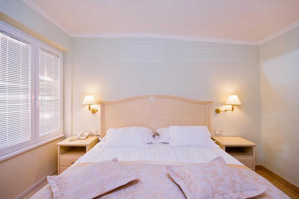 Hotel Sunceva Postelja Брела Екстериор снимка