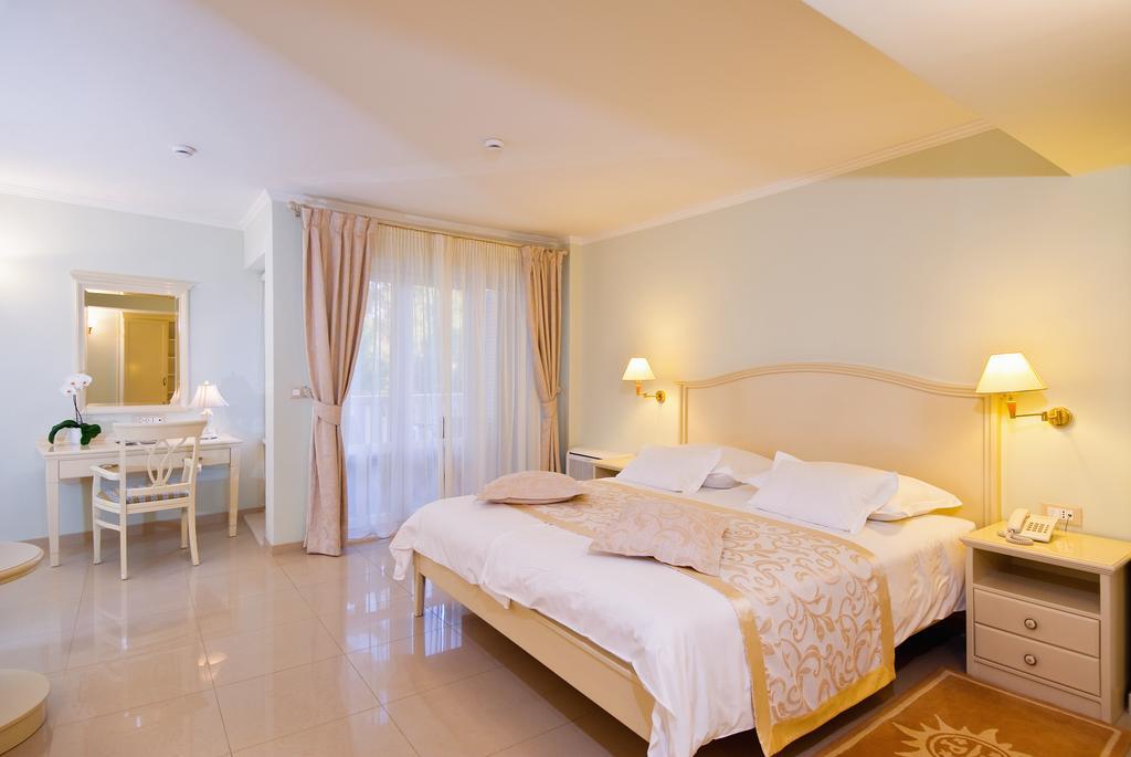 Hotel Sunceva Postelja Брела Екстериор снимка
