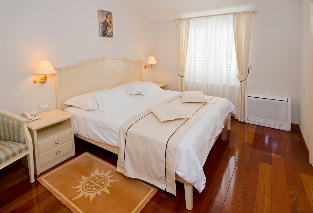 Hotel Sunceva Postelja Брела Екстериор снимка