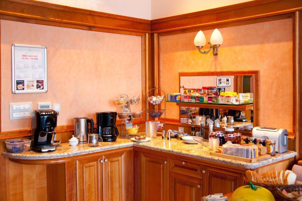 Hotel Sunceva Postelja Брела Екстериор снимка