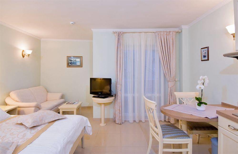 Hotel Sunceva Postelja Брела Екстериор снимка